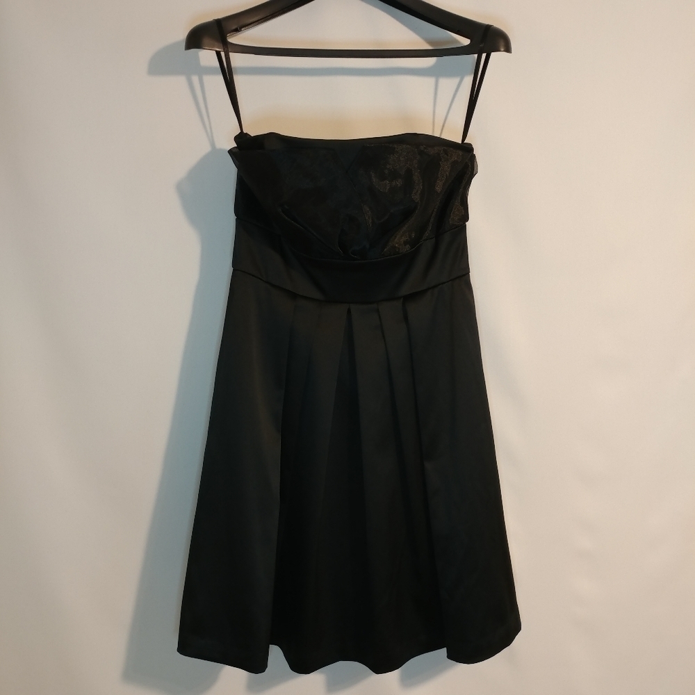 NWT White House Black Market Black Strapless Dress - Picture 4 of 9